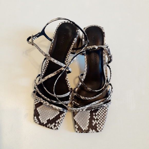 Sigerson Morrison leather snake print square toe block heel sandals - Picture 2 of 10